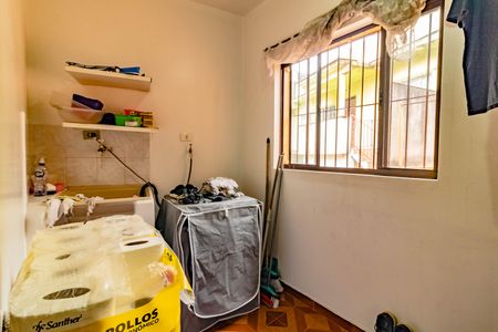 Casa à venda com 180m², 5 quartos e 2 vagasÁrea de Serviço