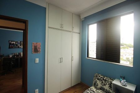 Apartamento à venda com 153m², 3 quartos e 3 vagasQuarto 2