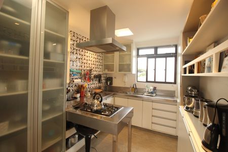 Apartamento à venda com 153m², 3 quartos e 3 vagasCozinha