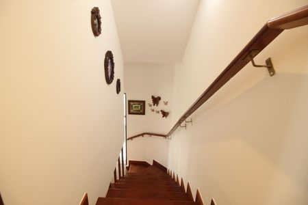 Apartamento à venda com 153m², 3 quartos e 3 vagasEscada