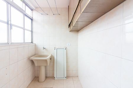 Apartamento à venda com 61m², 2 quartos e 1 vaga Apartamento à venda com 61m², 2 quartos e 1 vagaÁrea de Serviço