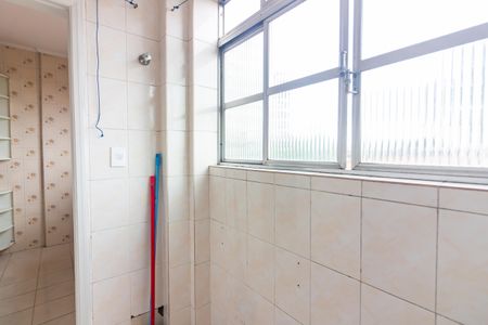 Apartamento à venda com 61m², 2 quartos e 1 vaga Apartamento à venda com 61m², 2 quartos e 1 vagaÁrea de Serviço