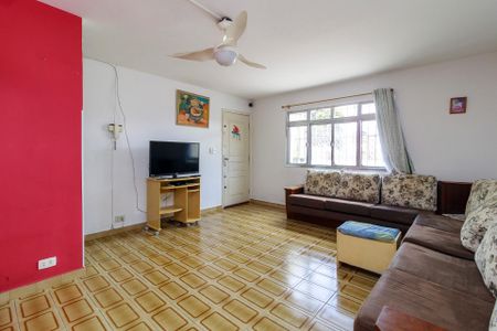 Casa à venda com 136m², 3 quartos e 2 vagasSala