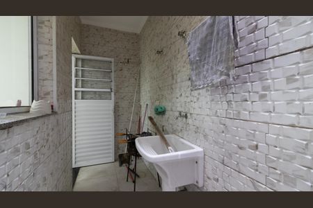 Casa de condomínio à venda com 68m², 2 quartos e 2 vagasÁrea de Serviço