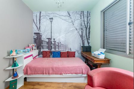 Apartamento à venda com 180m², 3 quartos e 4 vagasQuarto 2