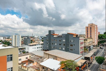 Apartamento à venda com 180m², 3 quartos e 4 vagasQuarto 2