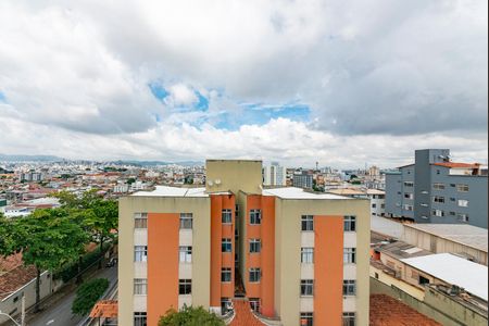 Apartamento à venda com 180m², 3 quartos e 4 vagasSuíte 1