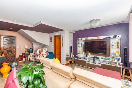 Apartamento à venda com 180m², 3 quartos e 4 vagasSala