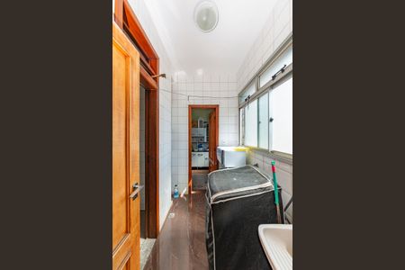 Apartamento à venda com 180m², 3 quartos e 4 vagasÁrea de Serviço