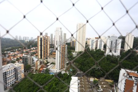 Apartamento à venda com 42m², 2 quartos e 1 vaga Apartamento à venda com 42m², 2 quartos e 1 vagaVista Quarto 2