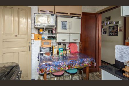 Casa à venda com 300m², 4 quartos e 5 vagasCozinha