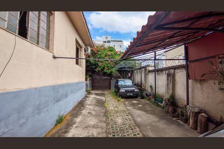 Casa à venda com 300m², 4 quartos e 5 vagasGaragem