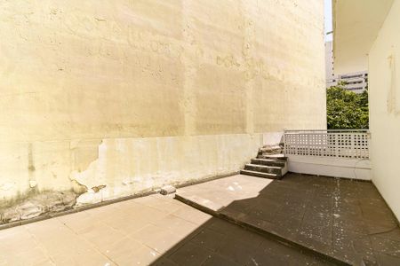 Casa à venda com 340m², 4 quartos e 4 vagas Casa à venda com 340m², 4 quartos e 4 vagasTerraço da Suíte