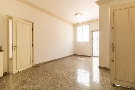 Casa à venda com 340m², 4 quartos e 4 vagas Casa à venda com 340m², 4 quartos e 4 vagasCopa da Cozinha