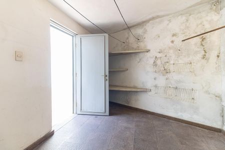 Casa à venda com 340m², 4 quartos e 4 vagas Casa à venda com 340m², 4 quartos e 4 vagasÁrea de Serviço