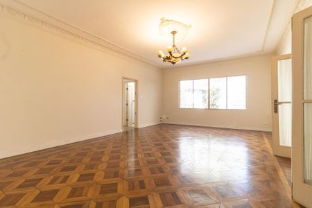 Casa à venda com 340m², 4 quartos e 4 vagas Casa à venda com 340m², 4 quartos e 4 vagasSala 1