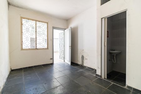 Casa à venda com 340m², 4 quartos e 4 vagas Casa à venda com 340m², 4 quartos e 4 vagasQuarto de Serviço