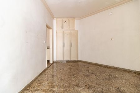Casa à venda com 340m², 4 quartos e 4 vagas Casa à venda com 340m², 4 quartos e 4 vagasCozinha