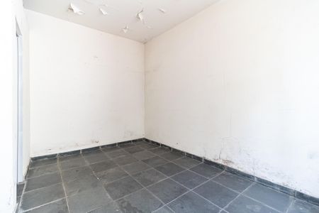 Casa à venda com 340m², 4 quartos e 4 vagas Casa à venda com 340m², 4 quartos e 4 vagasQuarto de Serviço