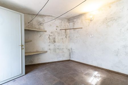 Casa à venda com 340m², 4 quartos e 4 vagas Casa à venda com 340m², 4 quartos e 4 vagasÁrea de Serviço