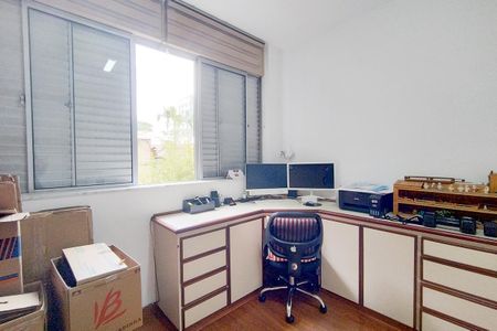 Apartamento à venda com 110m², 3 quartos e 1 vagaQuarto 2