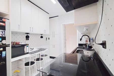 Apartamento à venda com 110m², 3 quartos e 1 vagaCozinha