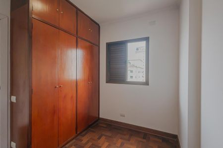 Apartamento para alugar com 400m², 3 quartos e 5 vagasQuarto de Serviço