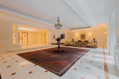 Apartamento para alugar com 400m², 3 quartos e 5 vagasHall social