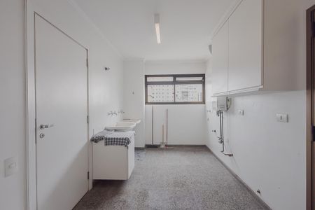 Apartamento para alugar com 400m², 3 quartos e 5 vagasÁrea de Serviço