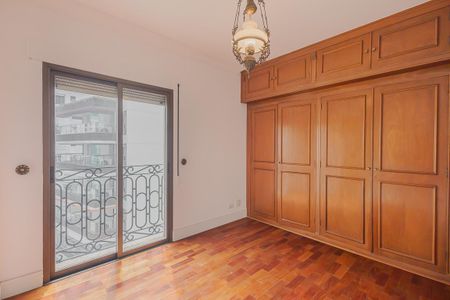 Apartamento para alugar com 400m², 3 quartos e 5 vagasSuíte 2