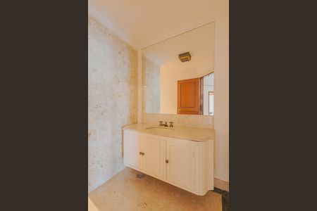 Apartamento para alugar com 400m², 3 quartos e 5 vagasLavabo