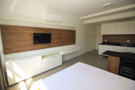 Apartamento à venda com 60m², 1 quarto e 1 vagaSala/Quarto