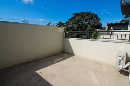 Apartamento à venda com 60m², 1 quarto e 1 vagaSacada