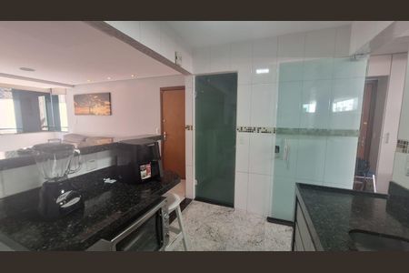Apartamento à venda com 101m², 3 quartos e 2 vagasCozinha