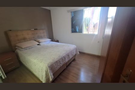 Apartamento à venda com 101m², 3 quartos e 2 vagasQuarto de casal