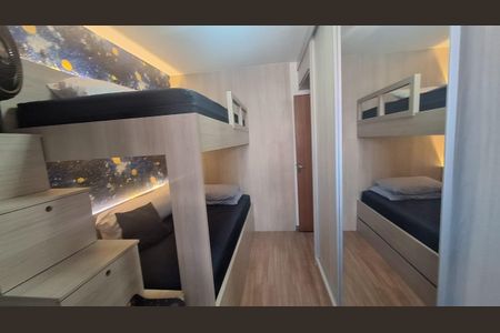 Apartamento à venda com 101m², 3 quartos e 2 vagasSegundo quarto