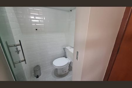 Apartamento à venda com 101m², 3 quartos e 2 vagasBanheiro da área privativa