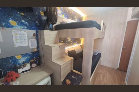 Apartamento à venda com 101m², 3 quartos e 2 vagasSegundo quarto