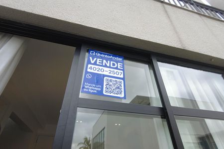 Studio à venda com 60m², 1 quarto e sem vaga Studio à venda com 60m², 1 quarto e sem vagaPlaquinha