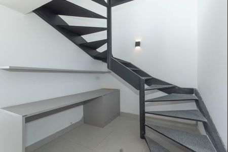 Studio à venda com 60m², 1 quarto e sem vaga Studio à venda com 60m², 1 quarto e sem vagaStudio - Home Office