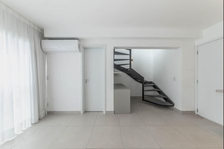 Studio à venda com 60m², 1 quarto e sem vaga Studio à venda com 60m², 1 quarto e sem vagaStudio