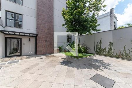 Studio à venda com 60m², 1 quarto e sem vaga Studio à venda com 60m², 1 quarto e sem vagaEntrada