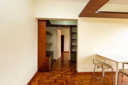 Apartamento à venda com 51m², 1 quarto e 1 vaga Apartamento à venda com 51m², 1 quarto e 1 vagaSala