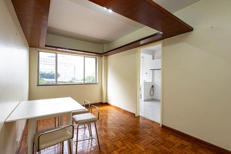 Apartamento à venda com 51m², 1 quarto e 1 vaga Apartamento à venda com 51m², 1 quarto e 1 vagaSala