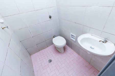 Casa à venda com 60m², 1 quarto e sem vagaBanheiro