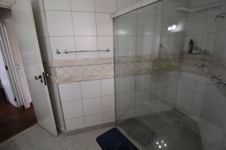Casa para alugar com 600m², 7 quartos e 5 vagasBanheiro do Quarto 4