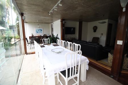 Casa para alugar com 600m², 7 quartos e 5 vagasÁrea Gourmet