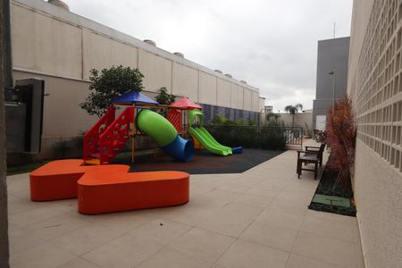 Apartamento à venda com 34m², 2 quartos e 1 vagaÁrea comum - Playground