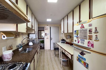 Apartamento à venda com 87m², 2 quartos e 1 vagaCozinha