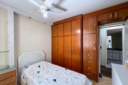 Apartamento à venda com 87m², 2 quartos e 1 vagaQuarto 2
